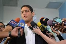 José Manuel Olivares: Al Gobierno aceptar la crisis del país...