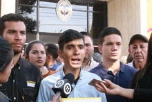 Jóvenes justicieros piden a consulados solidaridad con los i...