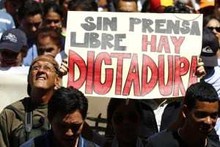 María Auxiliadora Dubuc: El periodismo en Venezuela: Tarea t...