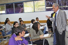 Solicitan al CNU iniciar discusión de demandas de docentes u...