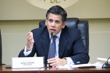 Rafael Guzmán: Subcomisión de Políticas Financieras y Tribut...