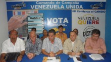 Comando Venezuela Unida invitó a casa por casa con Capriles ...
