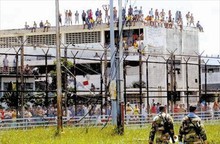 Desocupan cárcel de Tocuyito