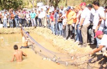 Capriles entregó Unidad Productiva para cría de cachama en V...
