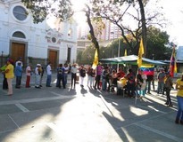 En el municipio más opositor de Caracas CNE puso una sola má...