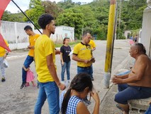 Venezolanos recibieron la visita en sus casas de Primero Jus...