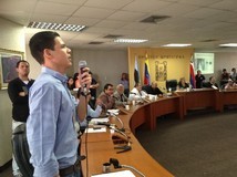 Estudiantes universitarios debatieron desde el concejo munic...