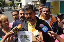 Carlos Ocariz: Vecinos de Palo Verde cuentan con nueva viali...
