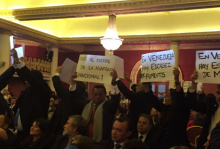 Diputados del Parlasur protestan en Uruguay exigiendo Revoca...
