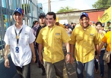 Guanipa: el Gobierno no resuelve los problemas porque el din...