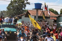 Capriles: El cambio lo vamos a producir con millones de voto...