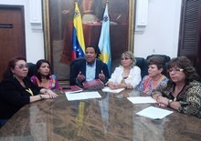Rafael Ramírez: “Bs 118 MM destinados a gremios de salud per...