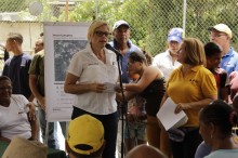Gobierno de Miranda entregó créditos productivos y certifica...
