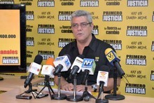 Alfonso Marquina: "La MUD no puede mantenerse con una e...
