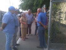 Habitantes del sector 24 de julio denuncian ante concejal Ju...