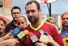 Brian Fincheltub a Maduro: Vaya a un barrio y pregunte ¿quie...