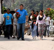 Juan Carlos Caldera: Las madres tienen que hacer milagros pa...