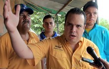 Eduardo Marín: "La Misión Vivienda sólo le da casas a l...