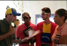 Capriles: No queremos un cambio solo de partido sino de país