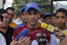 Capriles: Gobierno no quiere contarse y por eso le huye al r...