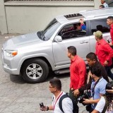 Capriles arremete contra Maduro por esta fotografía