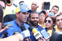 Capriles: Los venezolanos tenemos que construir este cambio ...