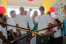 Capriles: Si abrimos más y mejores escuelas no ocurrirían he...