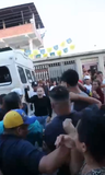 Henrique Capriles: Grupos violentos mandados por Maduro y su...