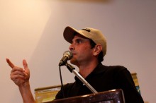 Capriles: Para ganar las parlamentarias hay que trabajar tod...
