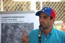 Capriles responsabiliza al gobierno por tenencia de armas mi...