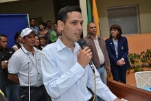 Carlos García considera insuficiente incremento del sueldo m...