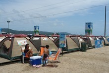 Gobierno de Miranda instaló 100 carpas gratuitas en Higuerot...