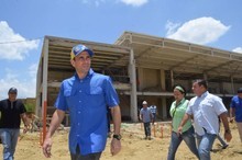 Capriles: La paz de la que habla este Gobierno es jugar con ...