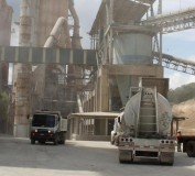 Luis Gil denuncia paralización de la industria cementera tra...