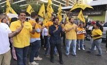 Diputados de Primero Justicia trancaron la Francisco de Mira...