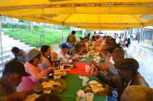 Alcalde de Mérida ofreció compartir navideño a personas en s...
