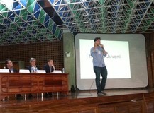 Jesús Armas: Tenemos un modelo económico que se comporta com...