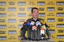 Tomás Guanipa: Una hallaca hecha con productos de Mercal cue...