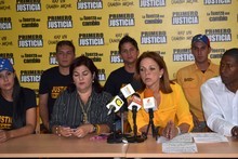 Elaisa Ferris: Exigimos unas navidades sin presos políticos