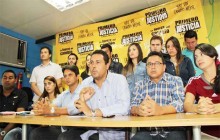 Emilio Fajardo aspira medirse en primarias para las parlamen...