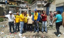 Fernando Albán: "Menos de 100 camiones para la basura t...