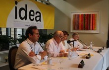 Ex presidentes llamaron a Maduro a acatar voluntad de los ve...