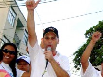 Psuv impide incorporación de Félix Alayón como concejal en C...