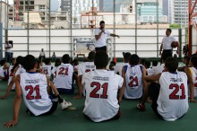 Greivis Vázquez dictó clínica de baloncesto a niños y jóvene...
