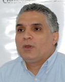 Villasmil: La salud pública del país no puede depender del e...