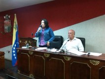 Heidy Rojas presentó la Ordenanza que regula el Servicio, Ca...