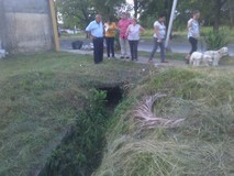 Julio Castillo visitó la urbanización San José del municipio...