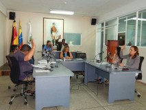 Mariém Pabón: Concejales de Carrizal dan espaldarazo a Ley d...