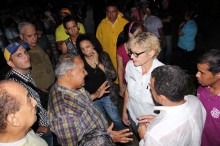Adriana D´Elia: Los del gobierno tienen las neveras llenas y...