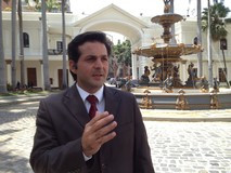 Jony Rahal: Militante de PJ que participe en elecciones del ...